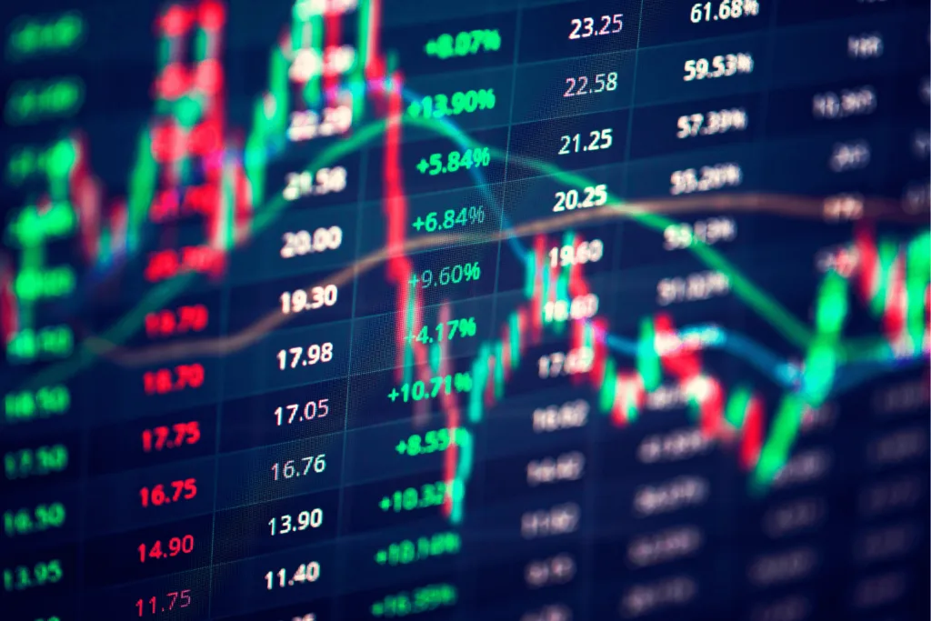 Hvordan investerer man - lynguide - aktiekurver